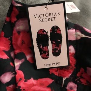 Victoria’s Secret Slippers